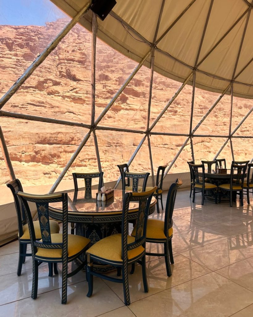 Memories Aicha Luxury Camp dining 