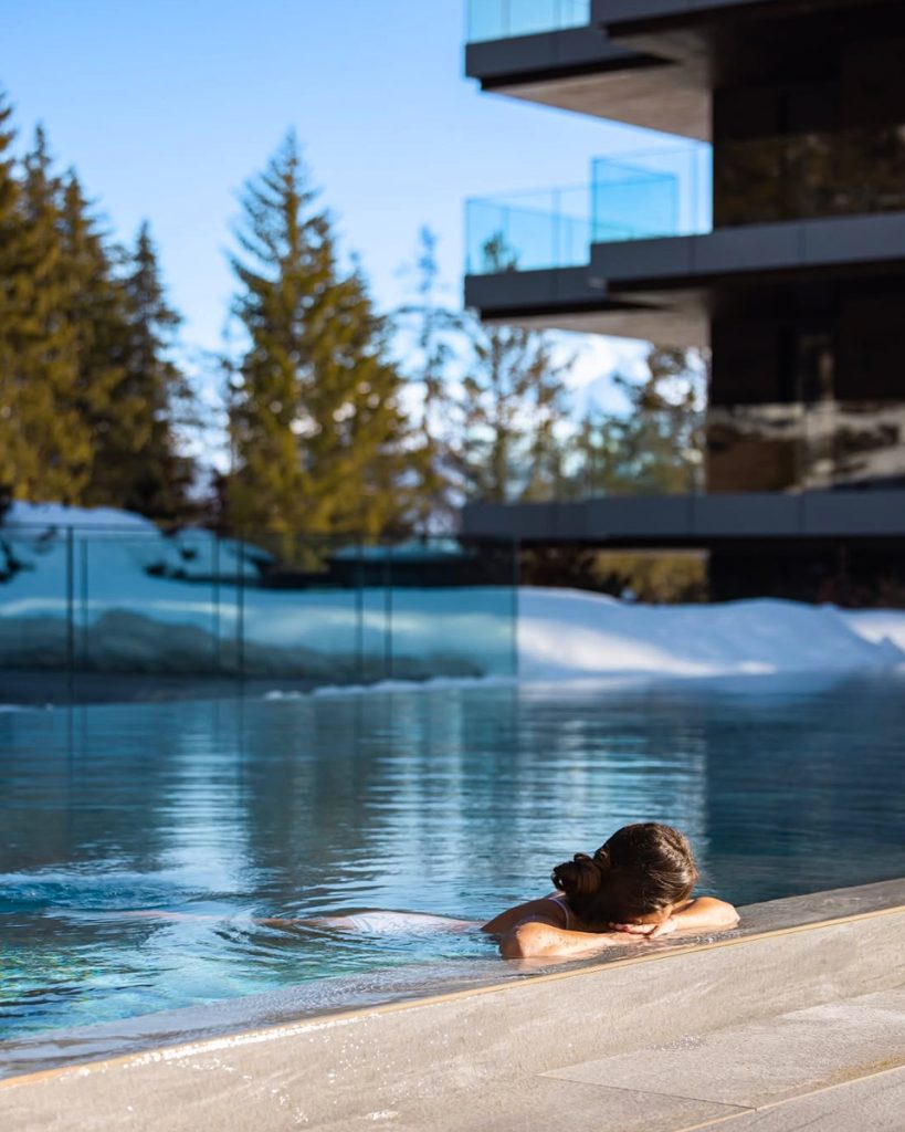 Six Senses Crans-Montana pool