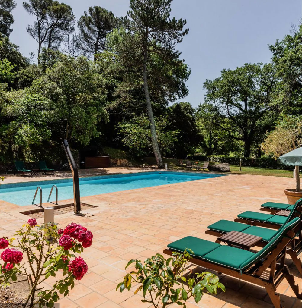 hotel pool